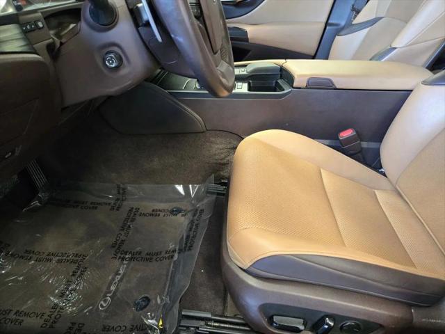 2021 Lexus ES 300h 300h