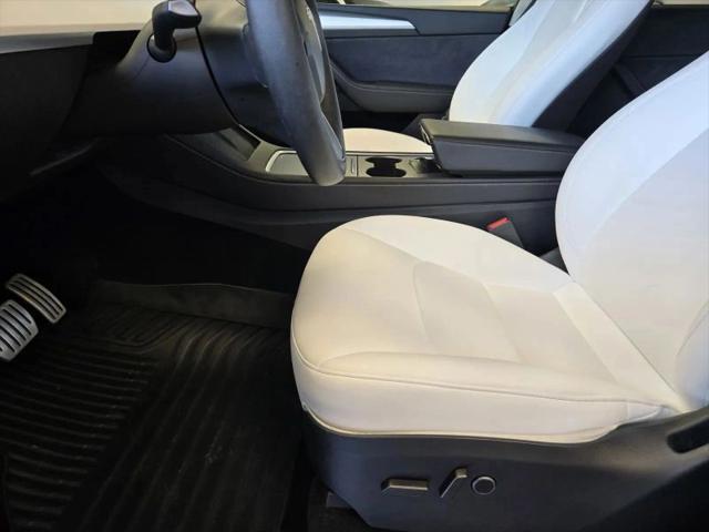 2024 Tesla Model Y Performance Dual Motor All-Wheel Drive