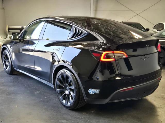 2021 Tesla Model Y Standard Range Rear-Wheel Drive