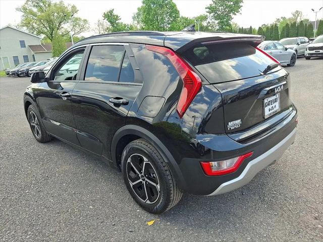 2024 Kia Niro EX