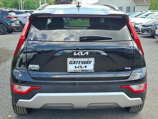 2024 Kia Niro EX