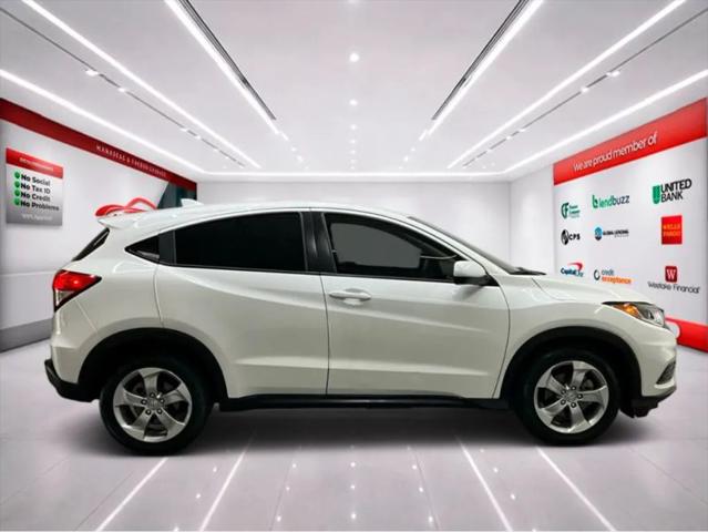2022 Honda HR-V 2WD LX