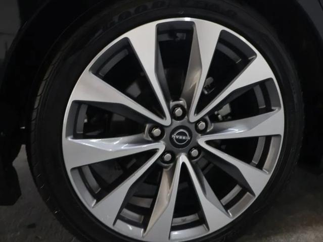 2023 Nissan Maxima Platinum Xtronic CVT