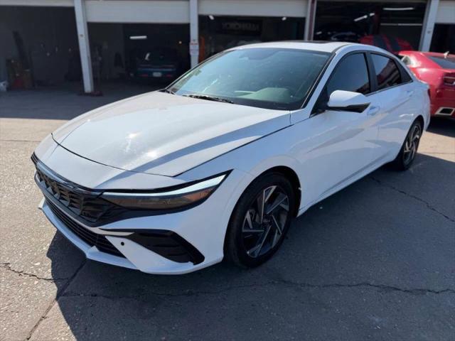 2024 Hyundai Elantra Limited
