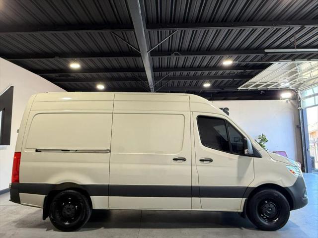 2022 Mercedes-Benz Sprinter 2500 Standard Roof I4 Diesel