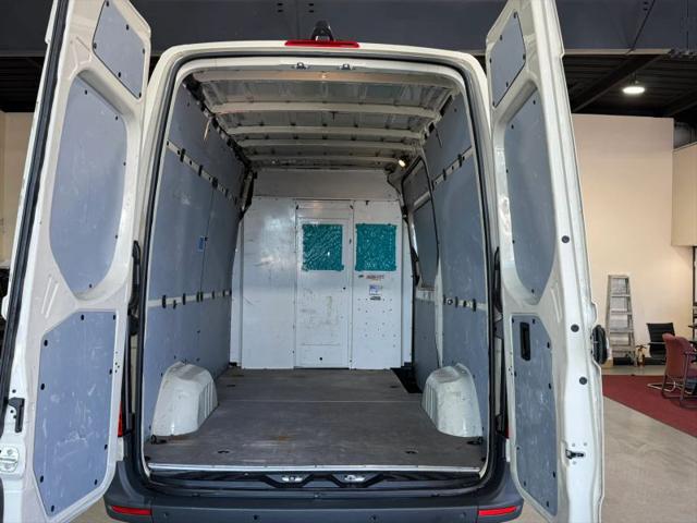2022 Mercedes-Benz Sprinter 2500 Standard Roof I4 Diesel