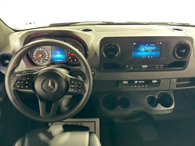 2022 Mercedes-Benz Sprinter 2500 Standard Roof I4 Diesel
