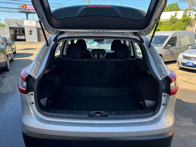 2021 Nissan Rogue Sport S FWD Xtronic CVT