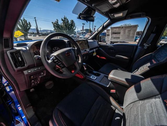 2026 Nissan Frontier Crew Cab Long Bed PRO-4X 4x4