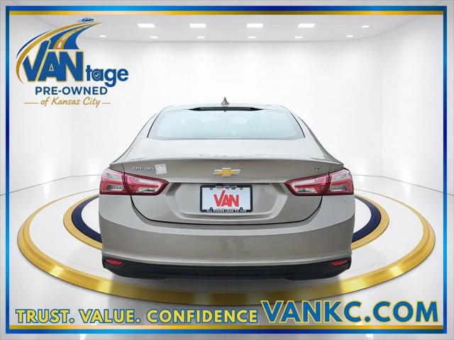 2022 Chevrolet Malibu FWD LT