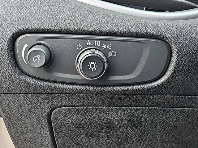 2022 Chevrolet Malibu FWD LT