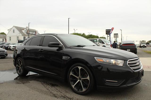 2016 Ford Taurus SEL