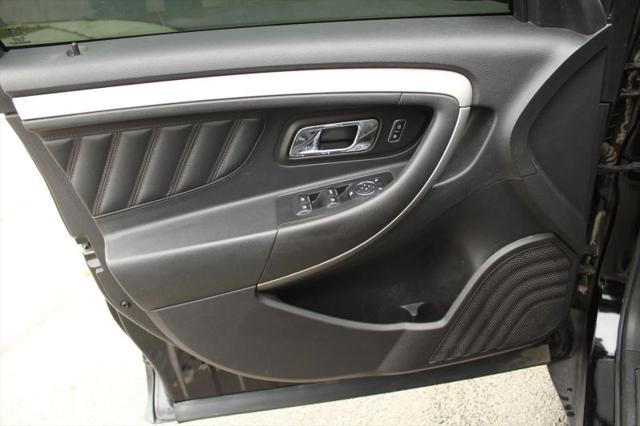 2016 Ford Taurus SEL