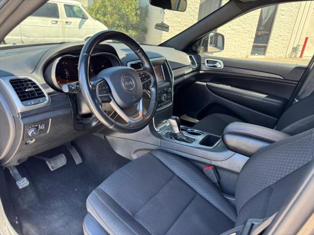 2020 Jeep Grand Cherokee Laredo E 4x2