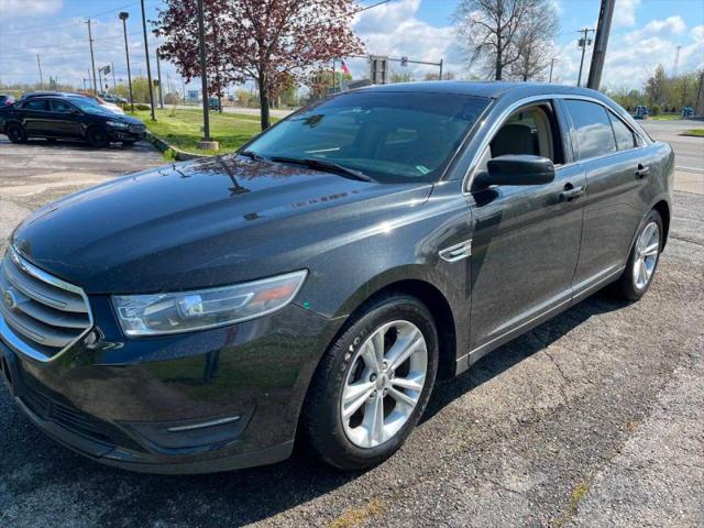 2015 Ford Taurus SEL