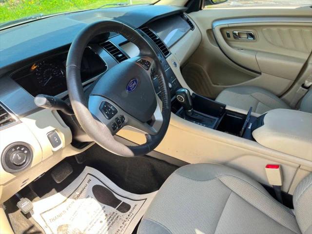 2015 Ford Taurus SEL