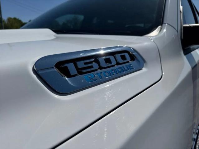 2021 Ram 1500 Big Horn Crew Cab 4x4 5'7" Box