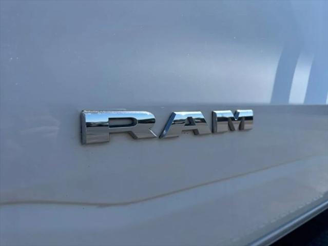 2021 Ram 1500 Big Horn Crew Cab 4x4 5'7" Box