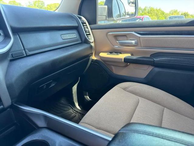 2021 Ram 1500 Big Horn Crew Cab 4x4 5'7" Box