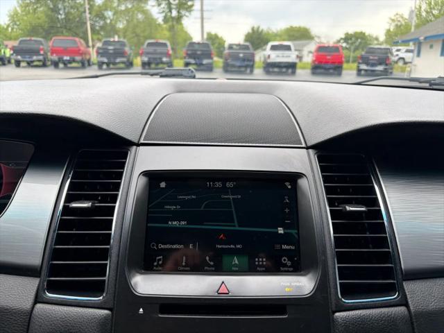 2018 Ford Taurus SEL