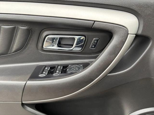 2018 Ford Taurus SEL