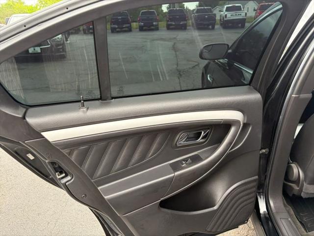 2018 Ford Taurus SEL