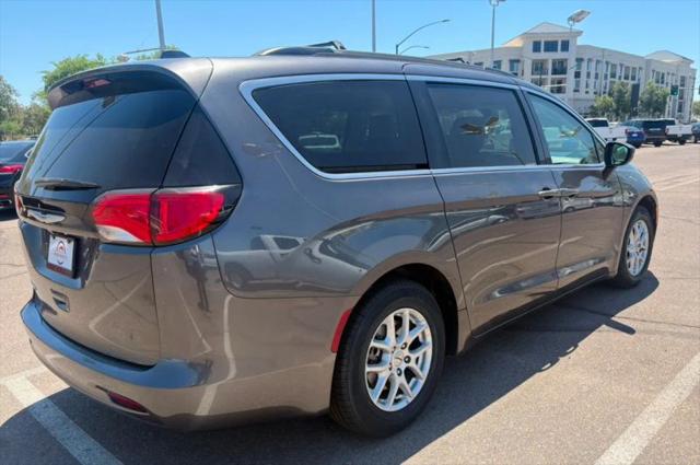 2021 Chrysler Voyager LXI