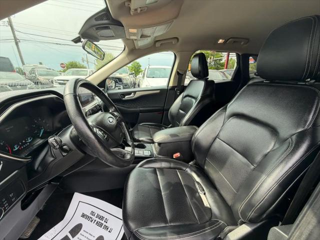 2020 Ford Escape SEL
