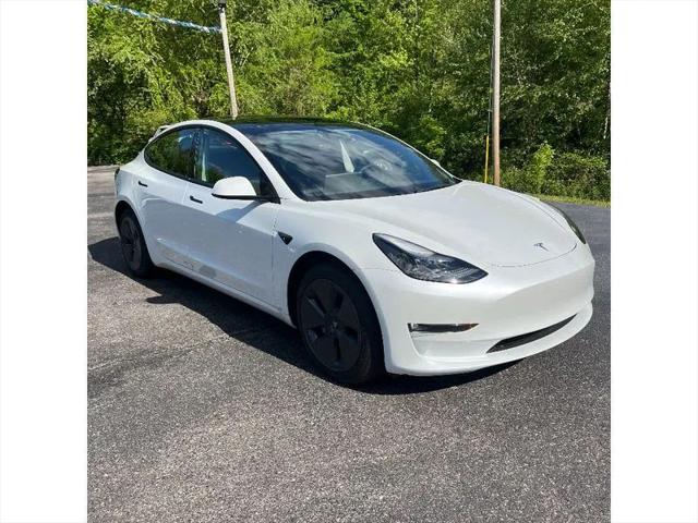 2022 Tesla Model 3 Long Range Dual Motor All-Wheel Drive