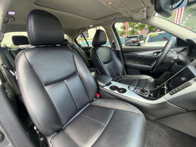 2021 INFINITI Q50 LUXE AWD