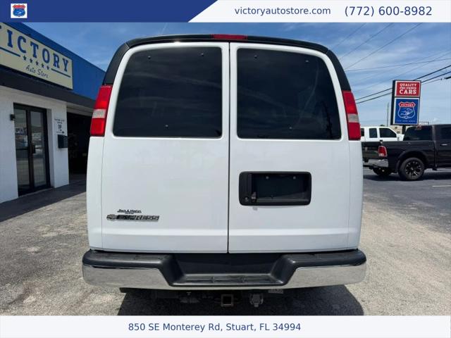 2018 Chevrolet Express LT