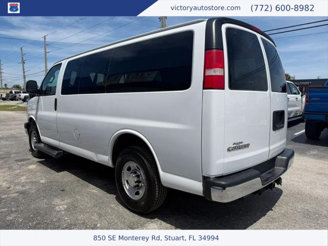 2018 Chevrolet Express LT