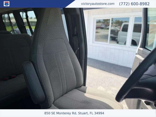 2018 Chevrolet Express LT