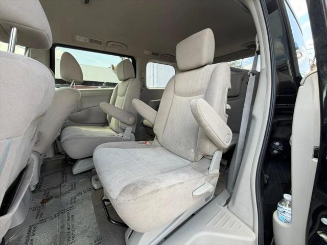 2015 Nissan Quest SV
