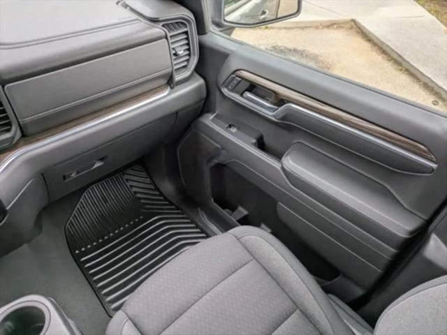 2023 Chevrolet Silverado 1500 4WD Crew Cab Standard Bed LT