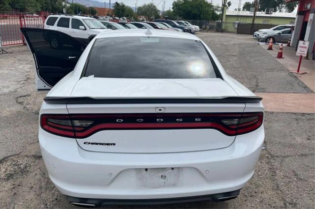2017 Dodge Charger SXT AWD