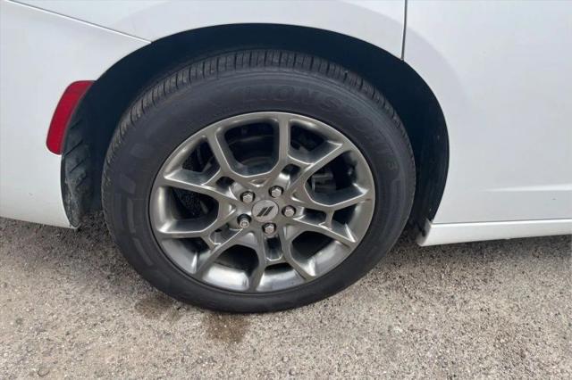 2017 Dodge Charger SXT AWD