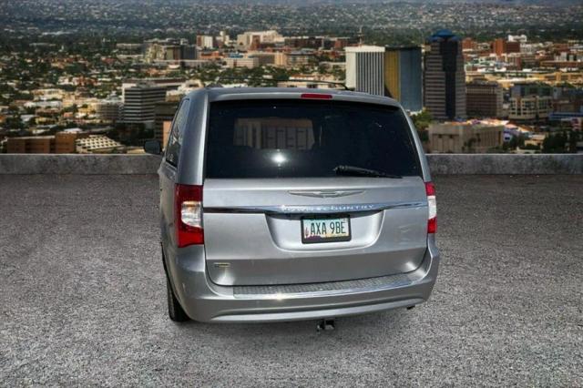 2014 Chrysler Town & Country Touring