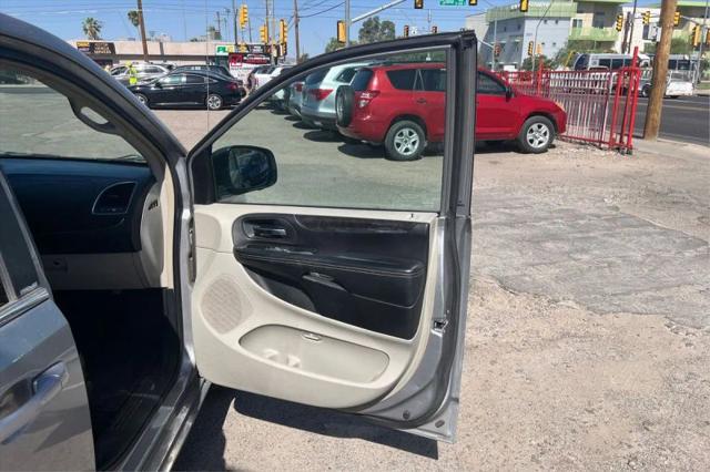 2014 Chrysler Town & Country Touring
