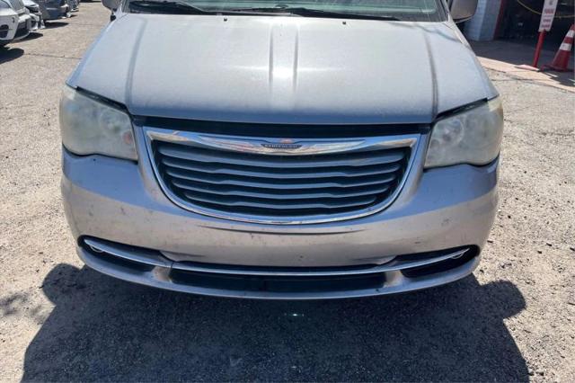 2014 Chrysler Town & Country Touring