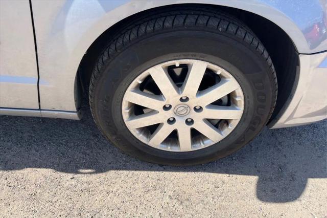 2014 Chrysler Town & Country Touring