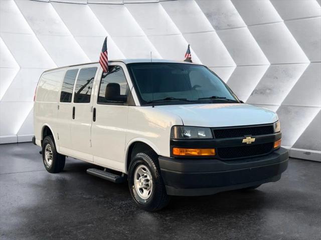 2022 Chevrolet Express Cargo Van RWD 2500 Regular Wheelbase WT