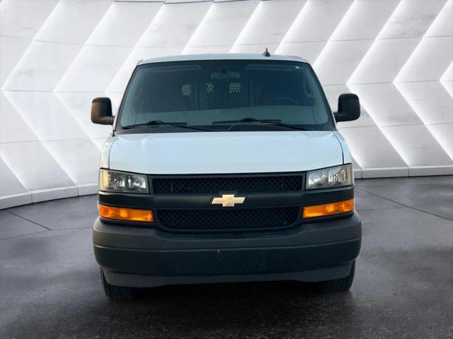 2022 Chevrolet Express Cargo Van RWD 2500 Regular Wheelbase WT