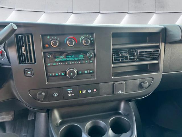 2022 Chevrolet Express Cargo Van RWD 2500 Regular Wheelbase WT