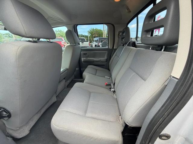 2006 Dodge Dakota SLT