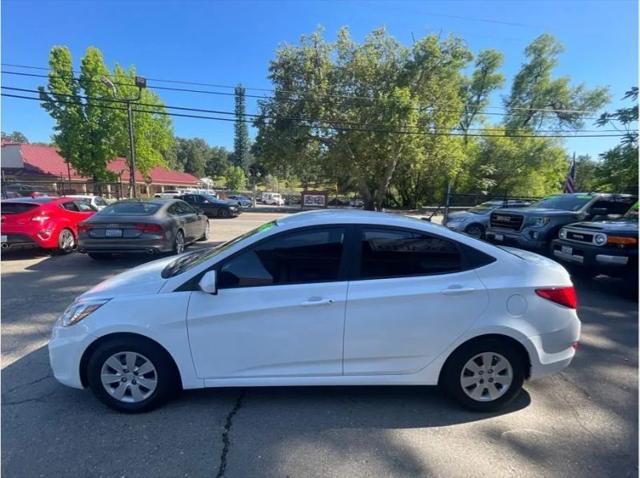 2017 Hyundai Accent SE