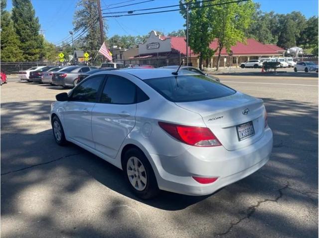 2017 Hyundai Accent SE