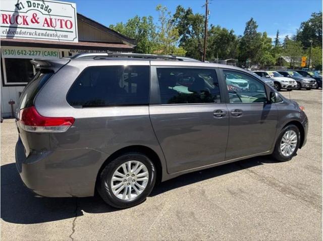2011 Toyota Sienna XLE V6