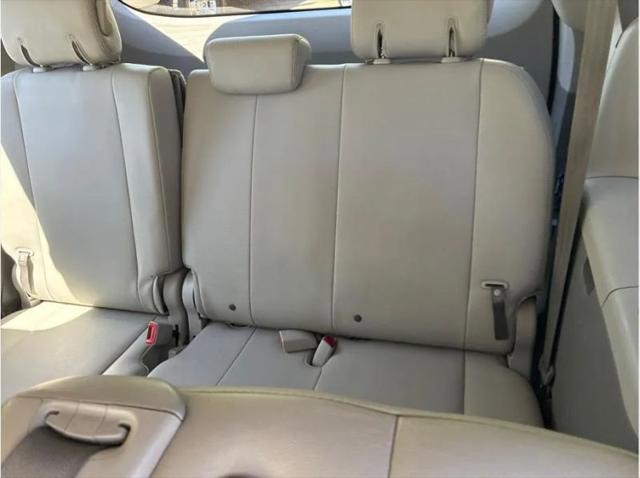 2011 Toyota Sienna XLE V6