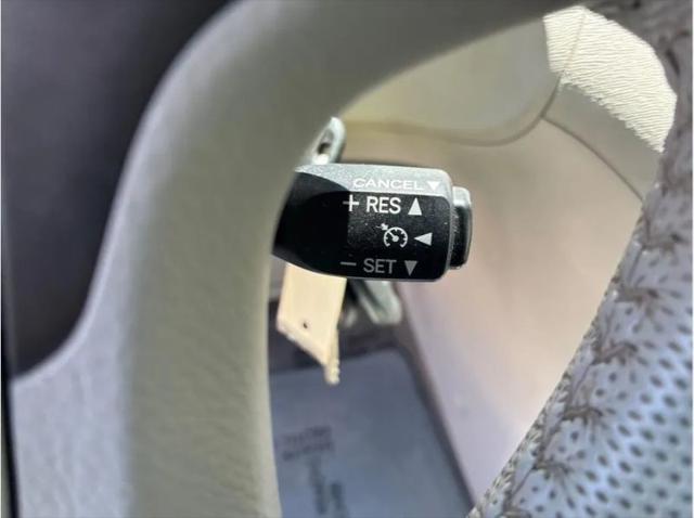 2011 Toyota Sienna XLE V6